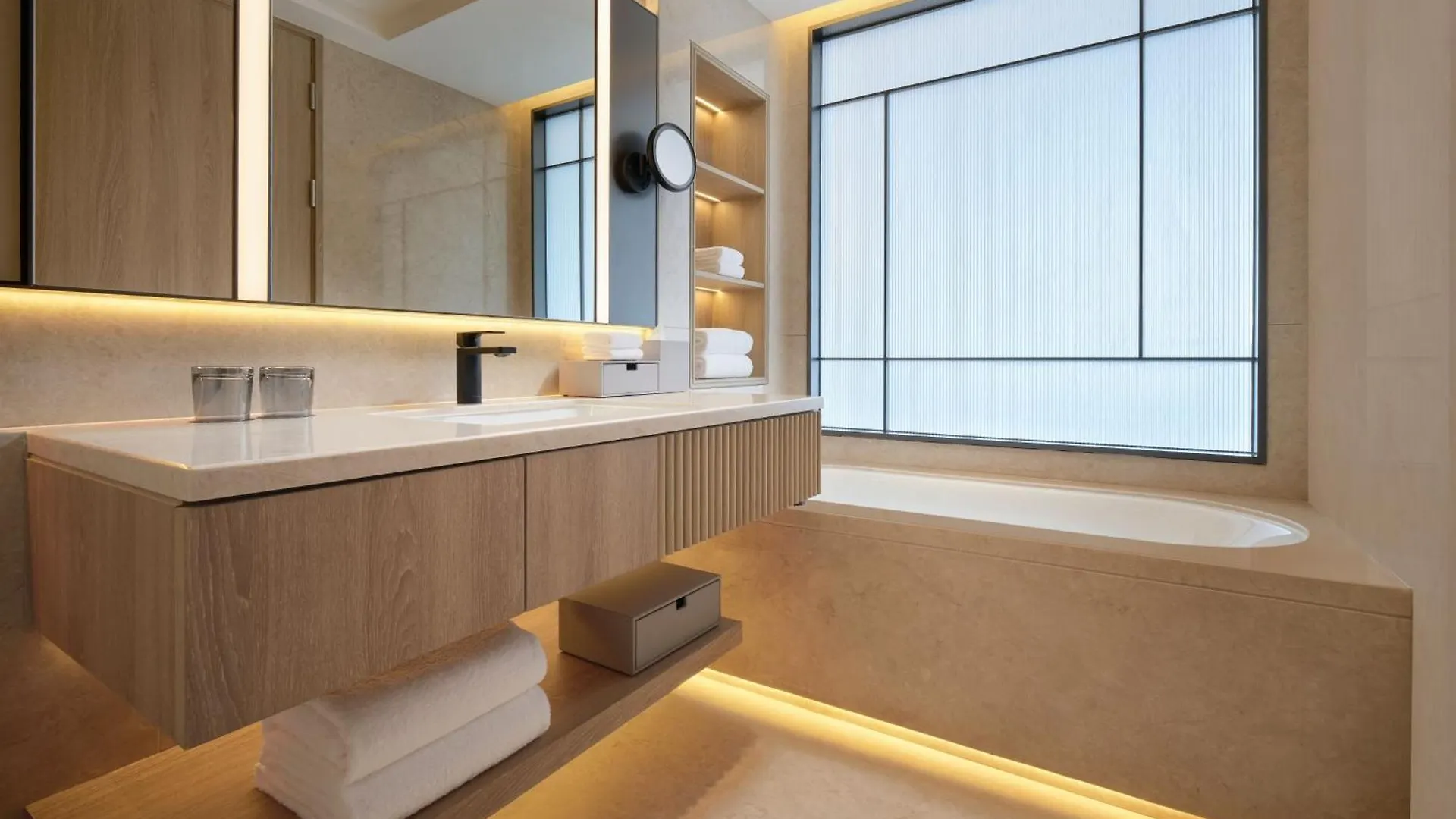 Courtyard By Marriott Shanghai Xujiahui