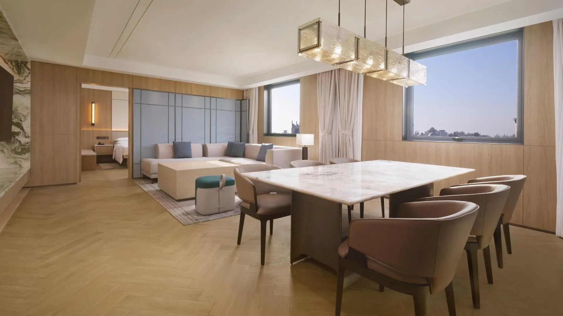 Courtyard By Marriott Shanghai Xujiahui China