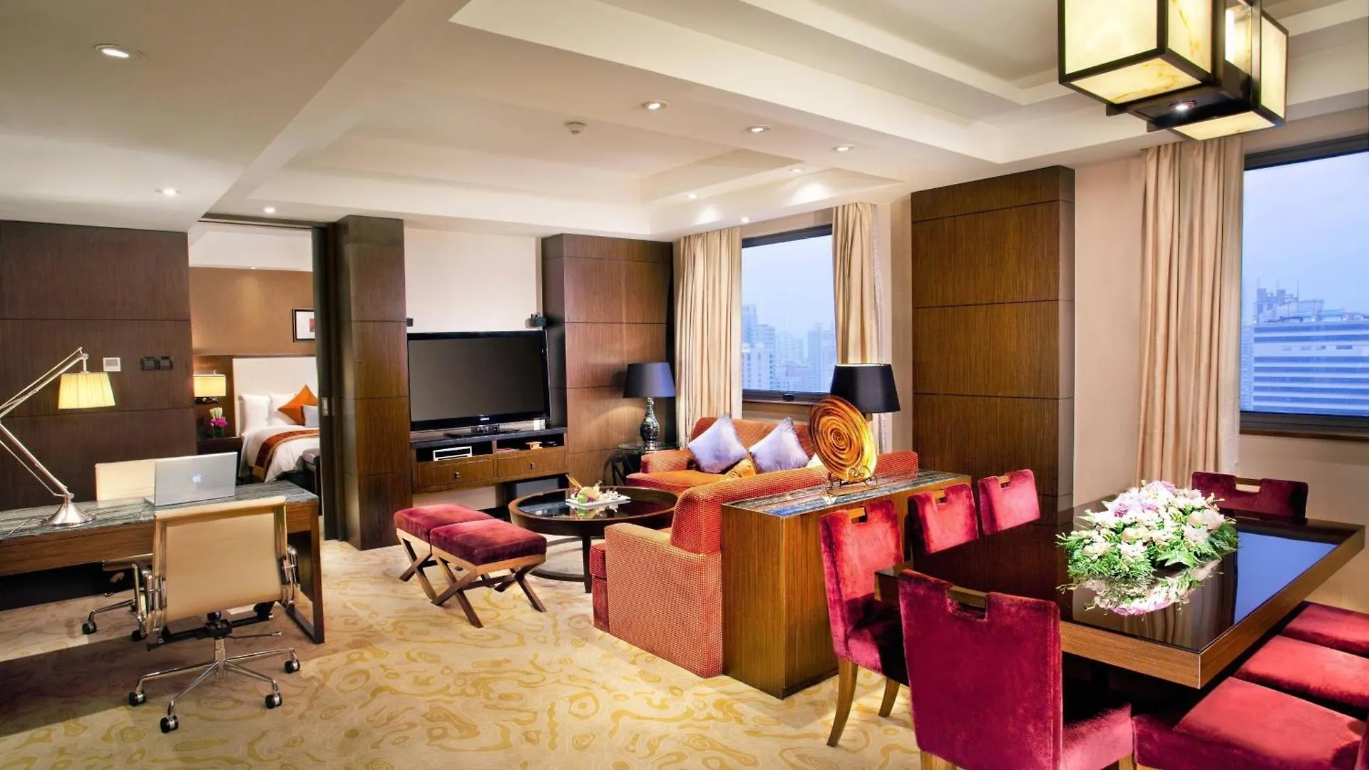 **** Hotel Courtyard By Marriott Shanghai Xujiahui China