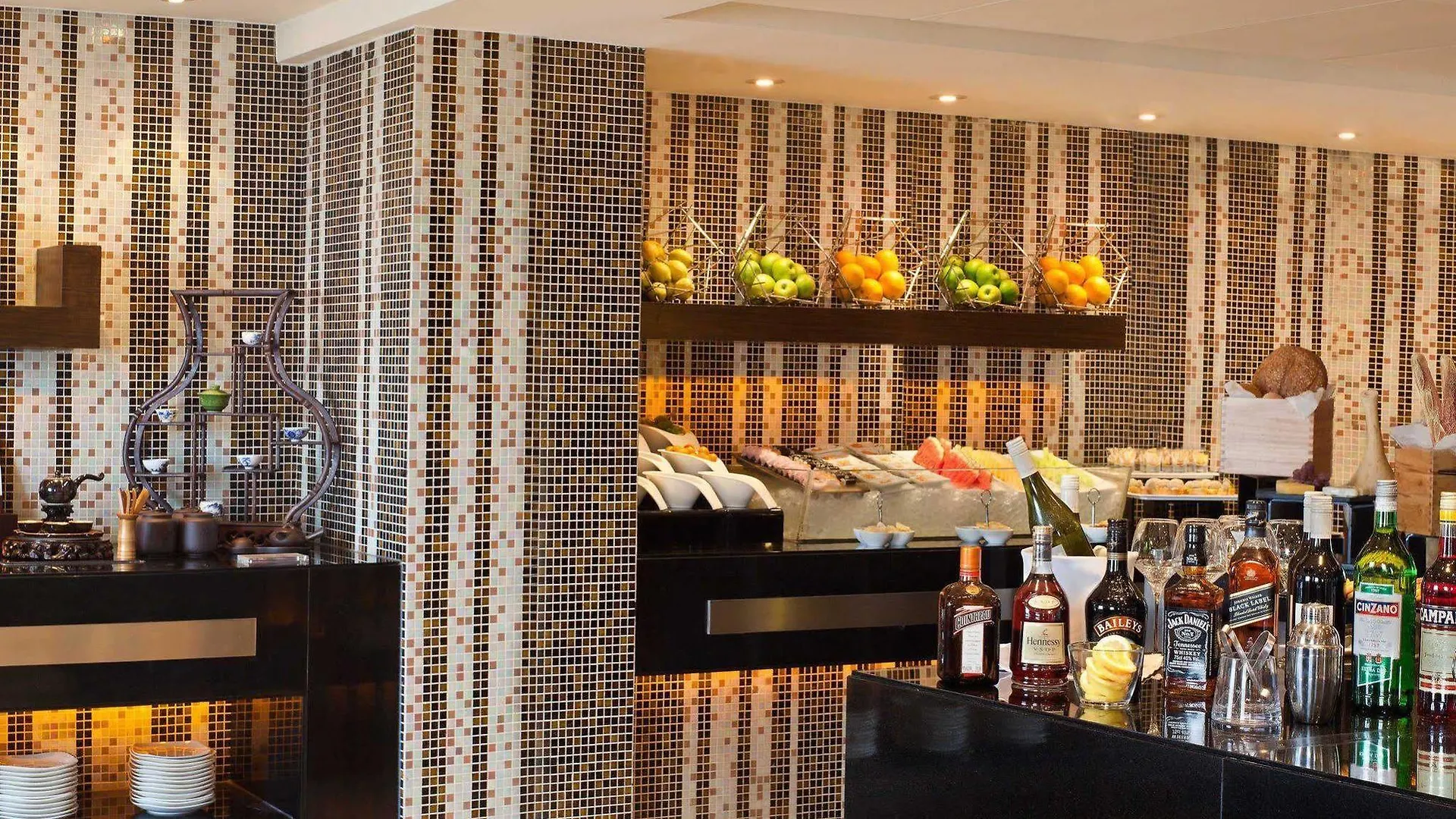 Courtyard By Marriott Shanghai Xujiahui Hotel