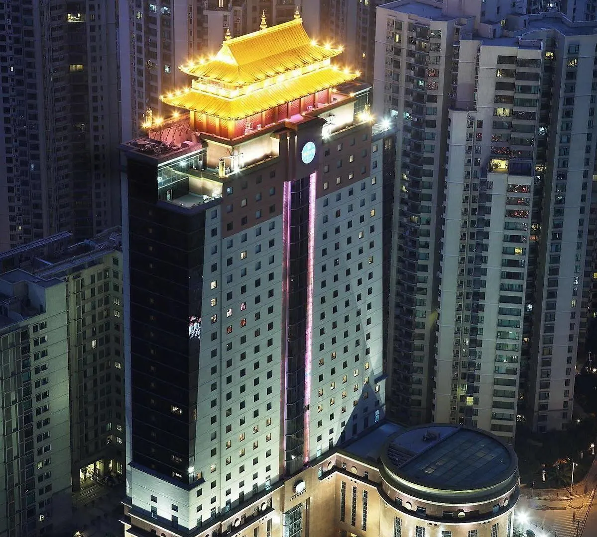 Courtyard By Marriott Shanghai Xujiahui Hotel